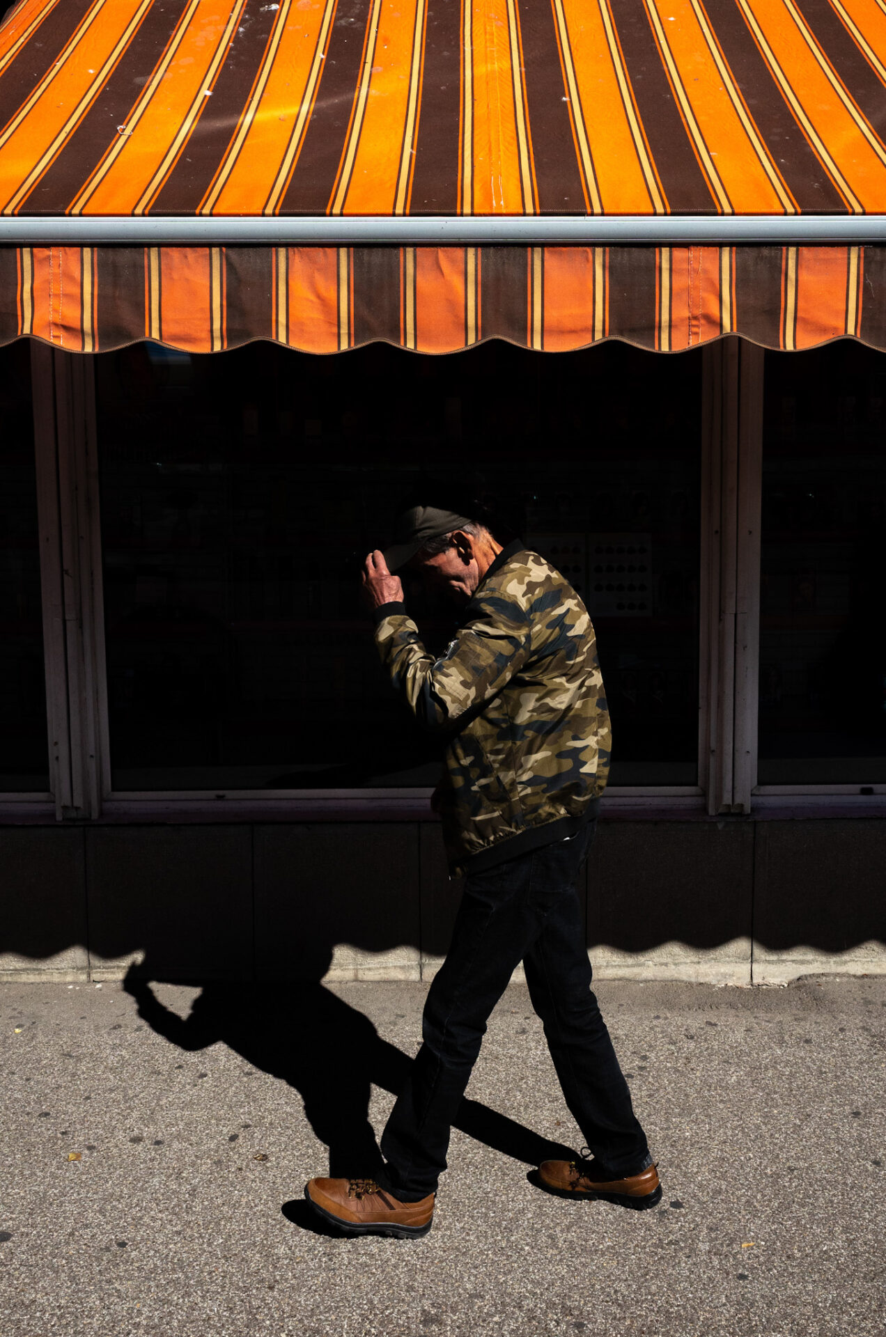 Tóth Balázs: Mars téri rejtőszín