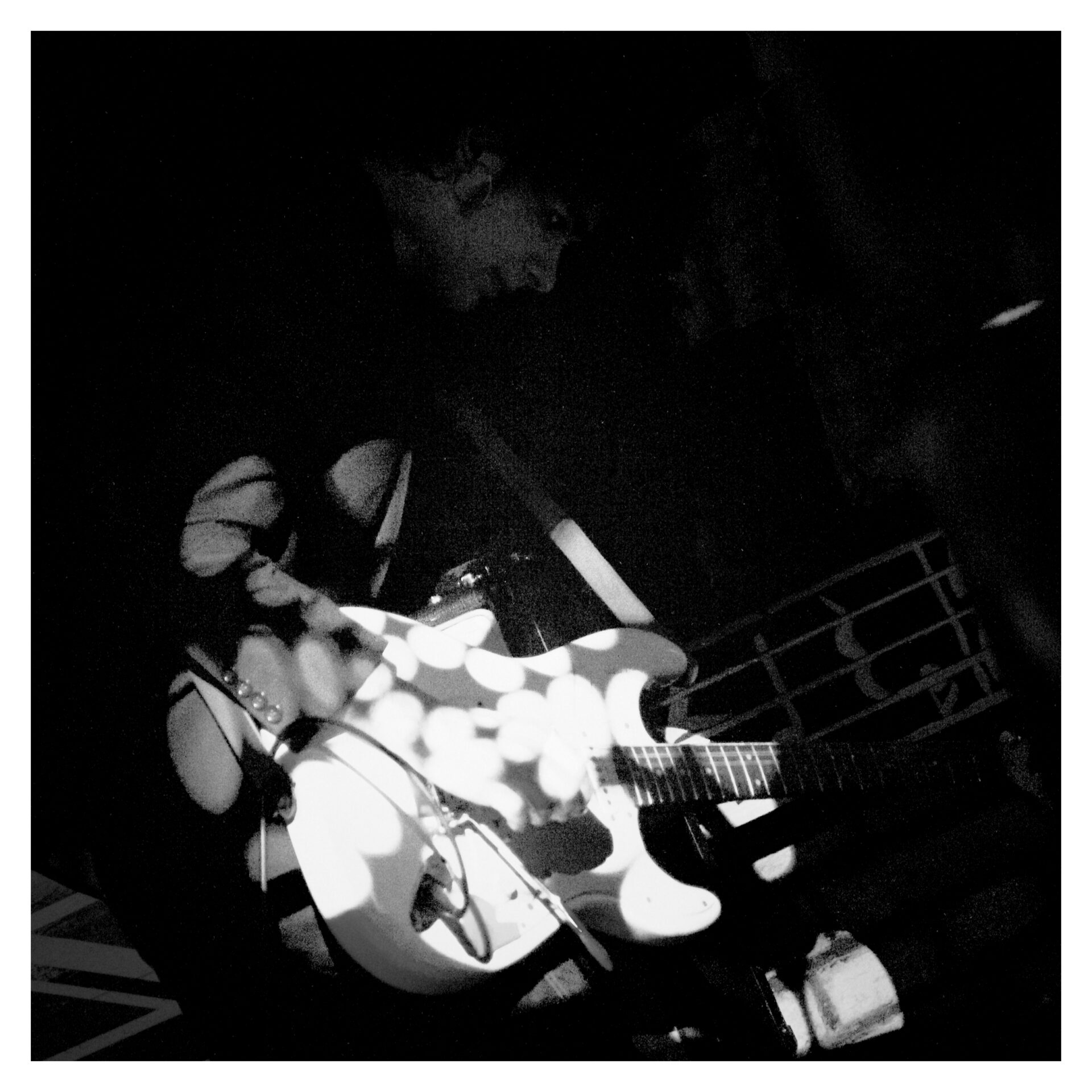 Sallay Gergely: Miklós fényben, keretben